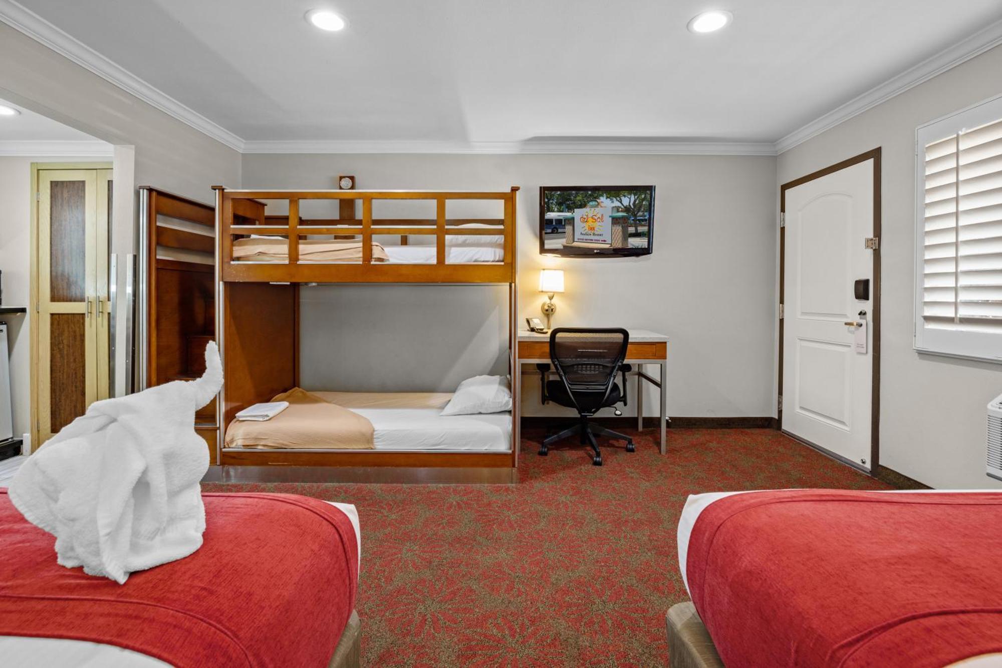 Del Sol Inn Anaheim Dış mekan fotoğraf