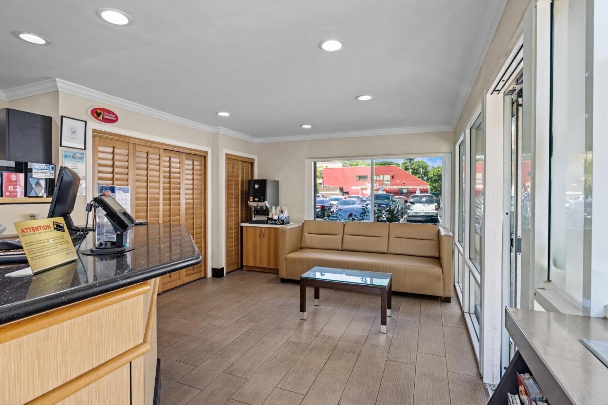 Del Sol Inn Anaheim Dış mekan fotoğraf