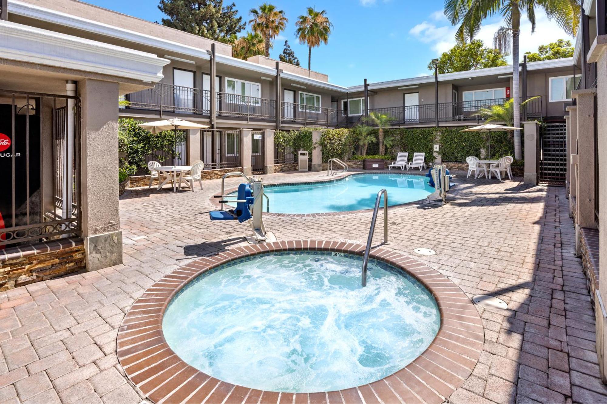 Del Sol Inn Anaheim Dış mekan fotoğraf
